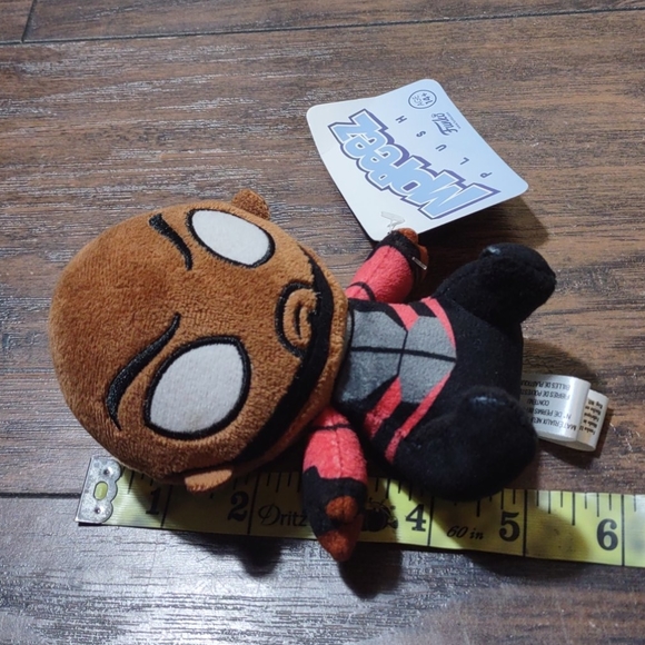 •Funko Mopeez Plush Figure Suicide Squad  DEADSHOT - Picture 11 of 15